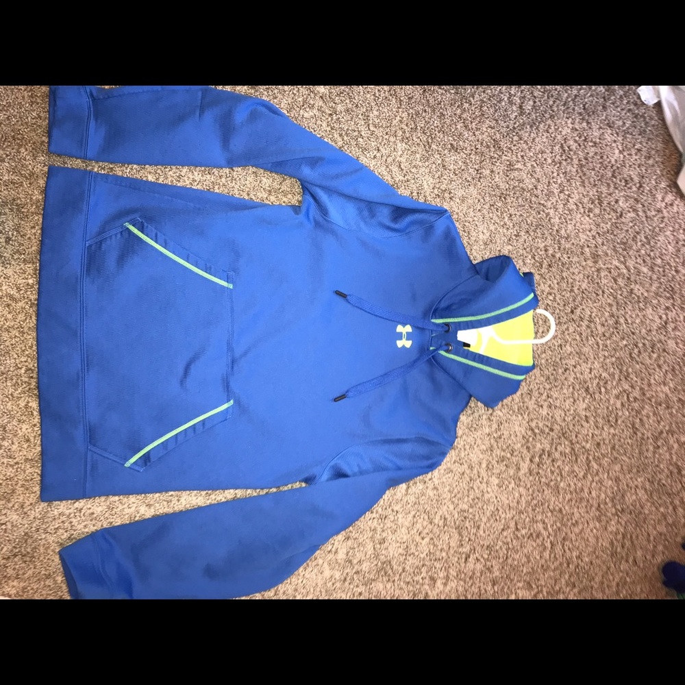 under armor sweatshirt